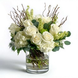 Snowy Serenade from Walker's Flower Shop in Huron, SD