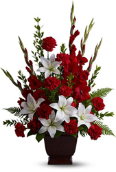 Teleflora's Tender Tribute from Walker's Flower Shop in Huron, SD